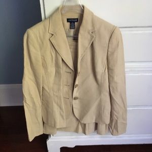 Suit
